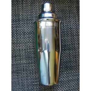 Cresimo 24 Oz. Stainless Steel Cocktail Shaker